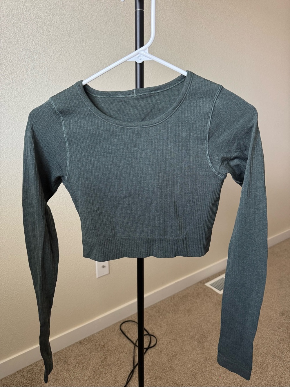 Lululemon Women’s Ebb To Street Long Sleeve Green Shirt